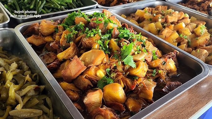 Cơm chay tự chọn